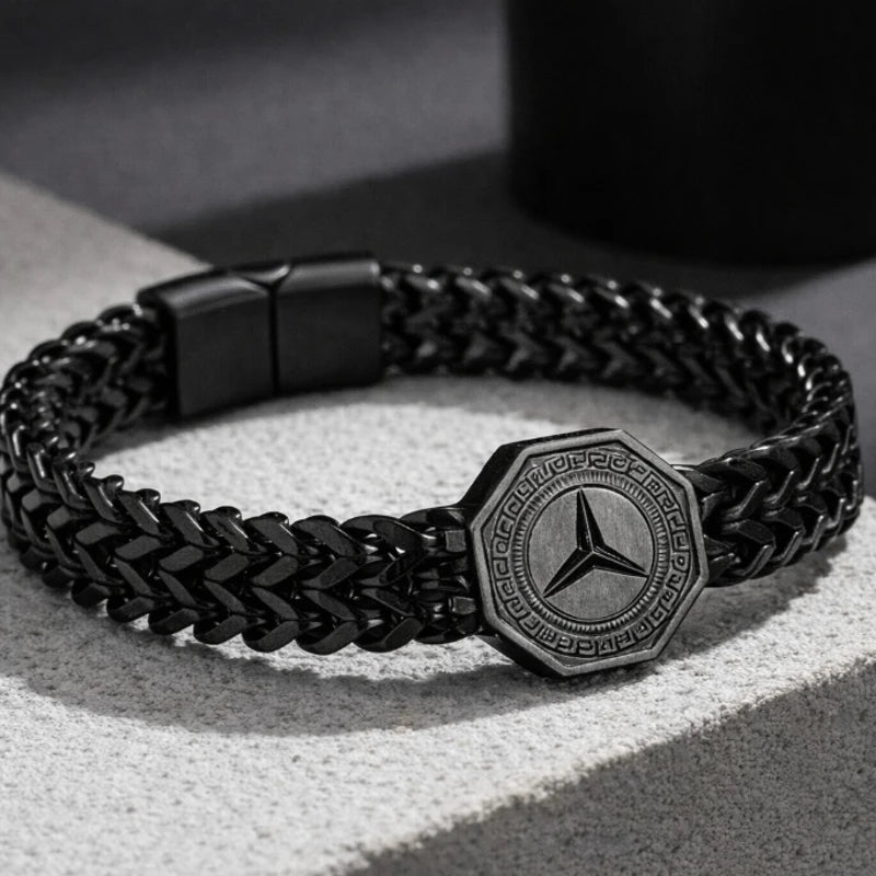 The Legacy Mercedes Bracelet (black)